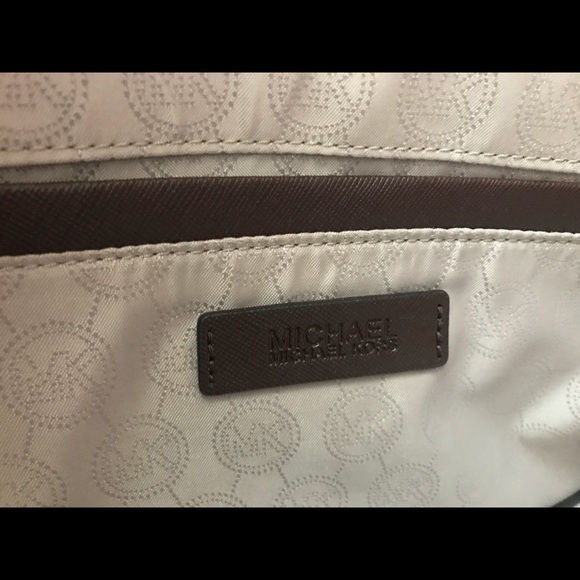 Michael Kors Brown Logo Purse - Picture 6 of 8